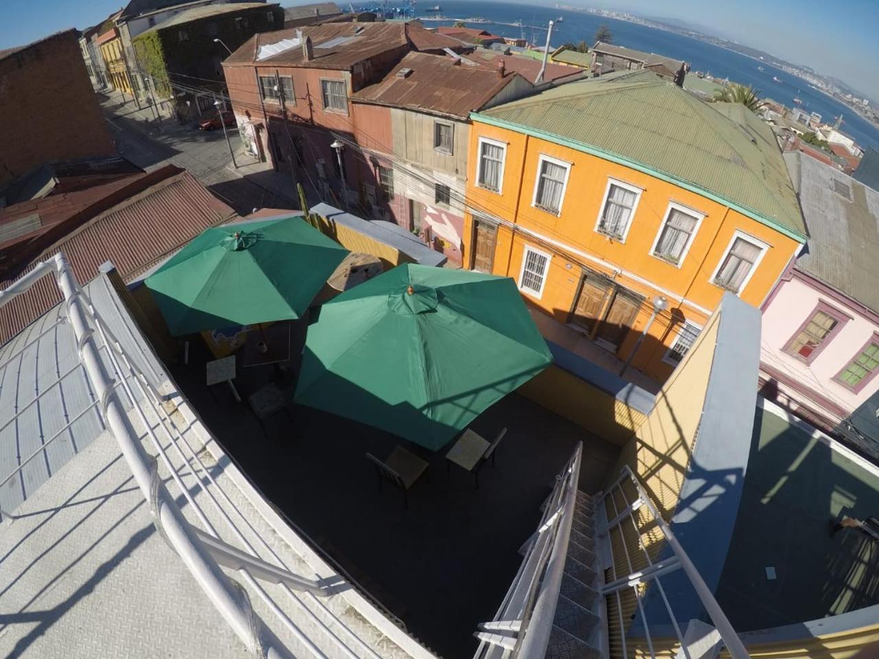 Lemuria Hostel Valparaíso Esterno foto